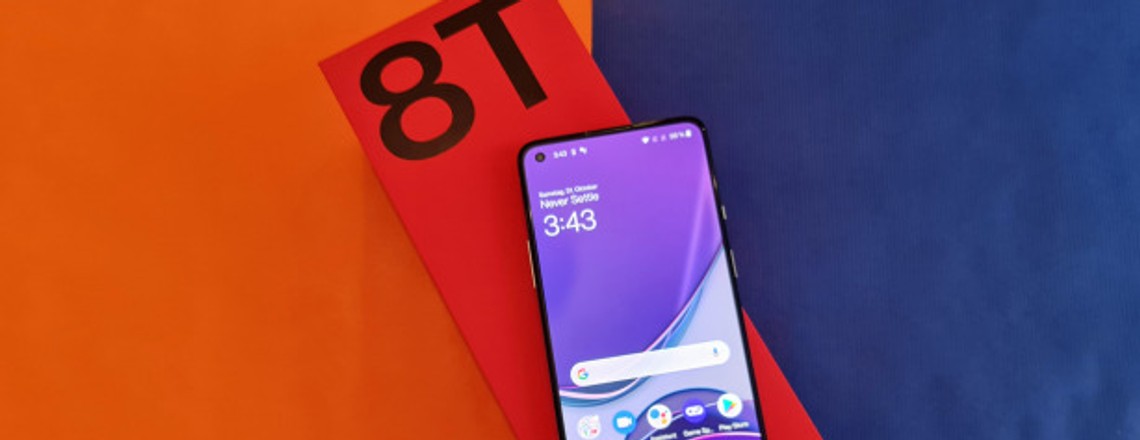 Oneplus 8T: Akku voll in 45 Minuten und 120-Hz-Display