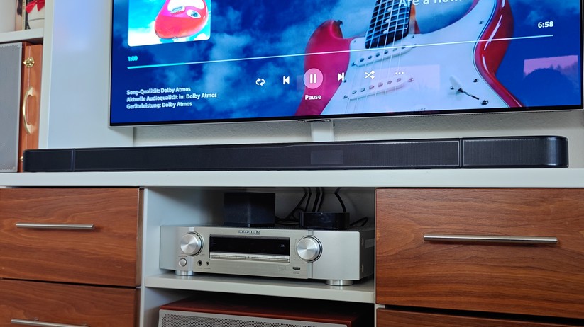 JBL Bar 800MK2: Soundbar mit Subwoofer und Akku-Rear-Speakern