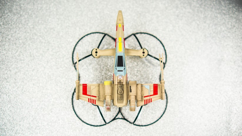 Propel Star Wars T-65 X-Wing Starfighter