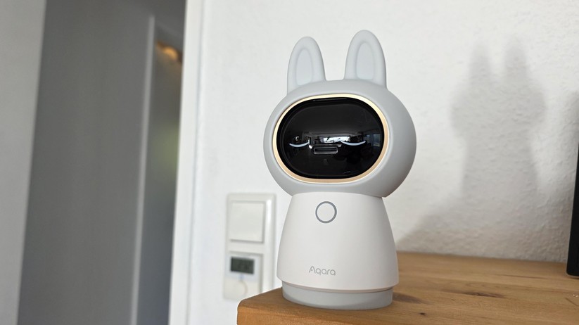  4K-Überwachungskamera mit Dual-Objektiv, Zigbee- oder Thread-Hub mit Matter-Controller