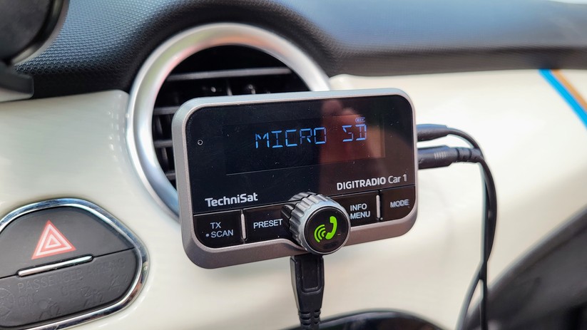 Technisat Digitradio Car 1