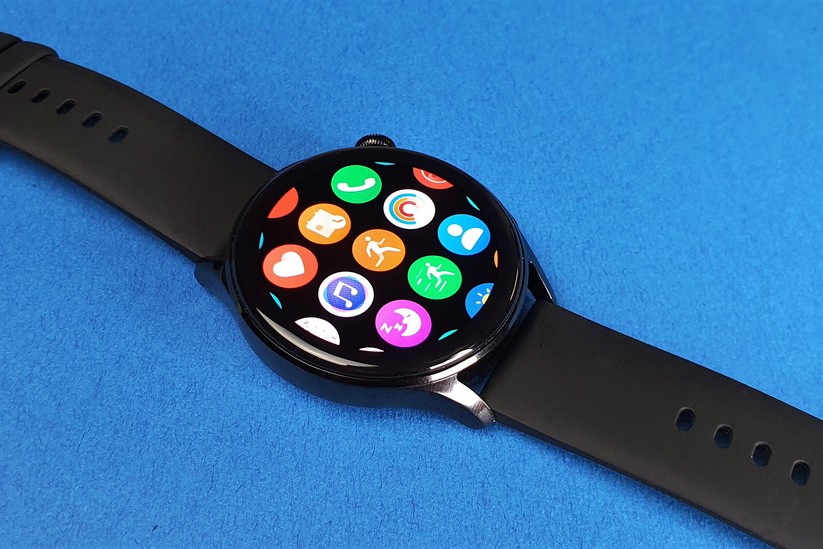 Huawei Watch 3: Zu den bereits vorinstallierten Apps lassen sich zusätzliche herunterladen.