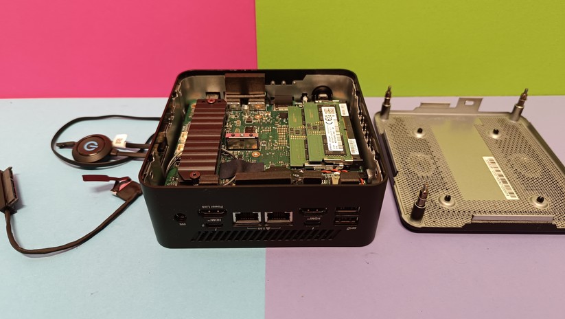 MSI Cubi Nuc 1M – Bilderstrecke