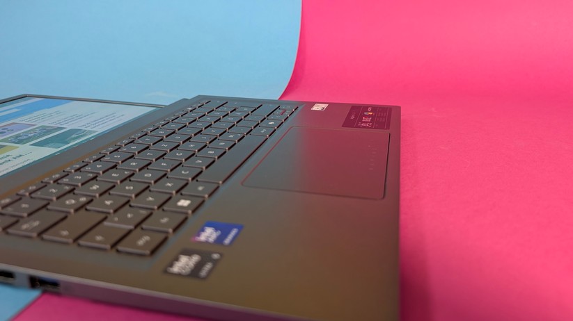 Acer Aspire 14 AI OLED – Bilderstrecke