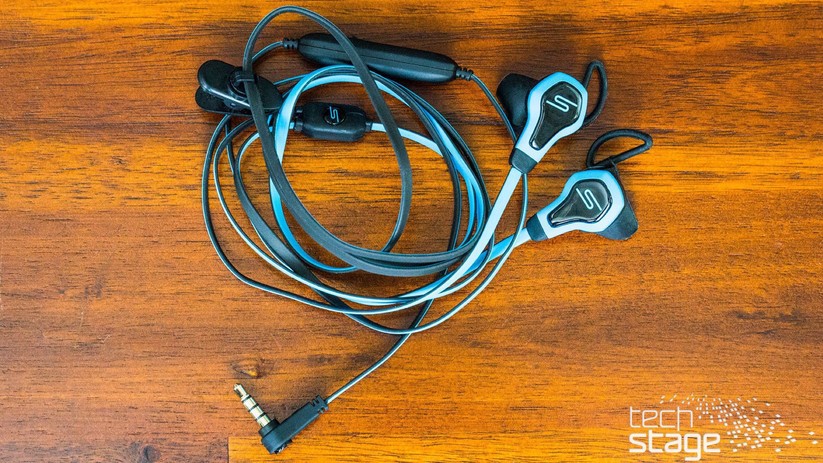 Unauffällig, das sind die BioSport von SMS Audio bestimmt nicht – jedenfalls nicht in diesem Farbton.