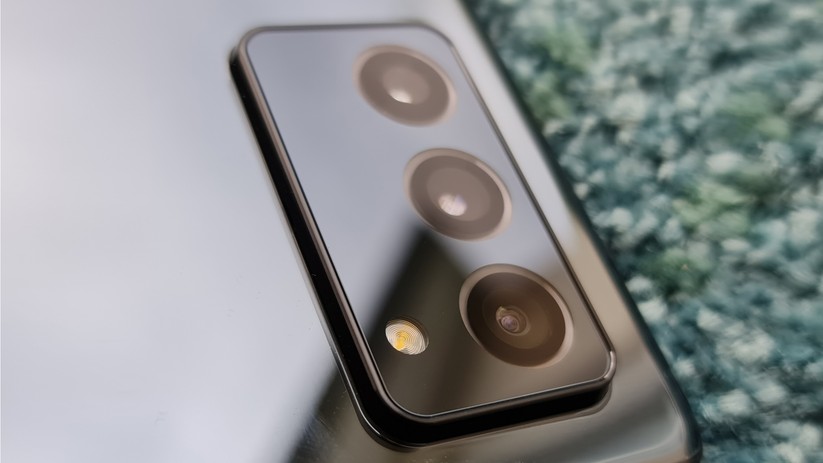 Hauptkamera ähnlich wie bei Note 20 Ultra