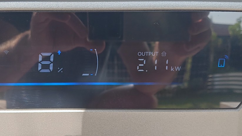  5 kWh Kapazität, 5 kW PV-Eingang, 2,5 kW Einspeiseleistung bei Anmeldung als PV-Anlage