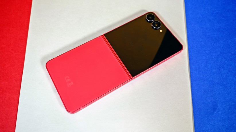 Samsung Galaxy Z Flip 7