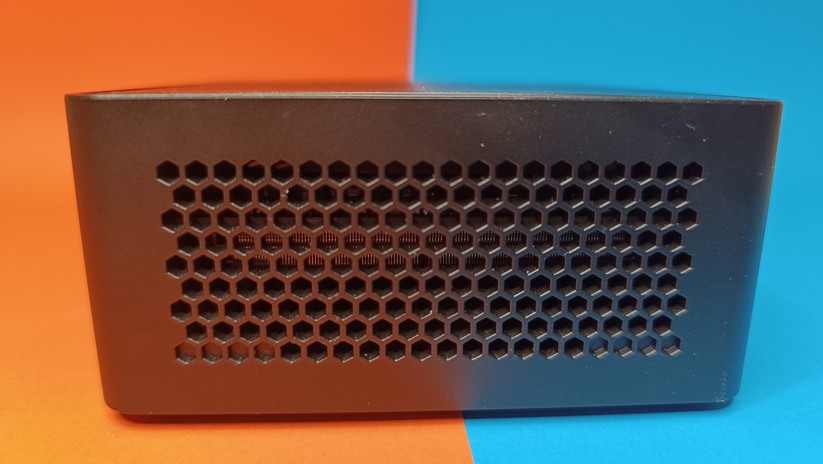 Asus Nuc 15 Pro – Bilderstrecke