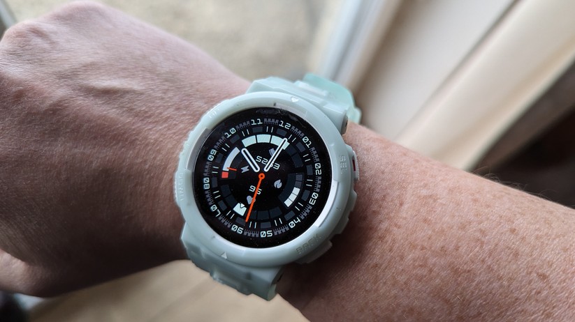 Amazfit Active Edge