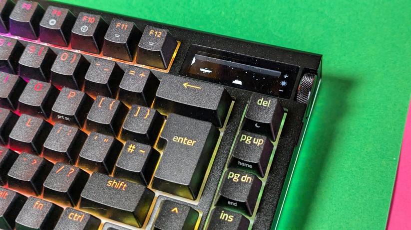 Razer Blackwidow V4 Pro 75 - Bilder