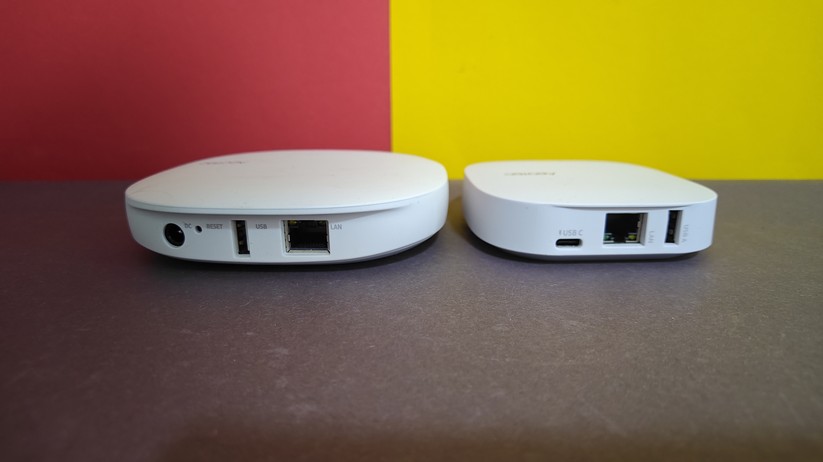 Samsung Smartthings: Der neue V4-Hub ist deutlich kompakter als der Vorgänger V3-Hub. Beide Smartthings-Zentralen werden von Aeotec vertrieben.