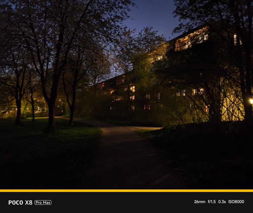 Xiaomi Poco X8 Pro Max: Hauptkamera bei Nacht