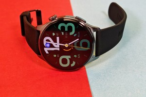  Fast eine Woche Akkulaufzeit dank Dual-Chip