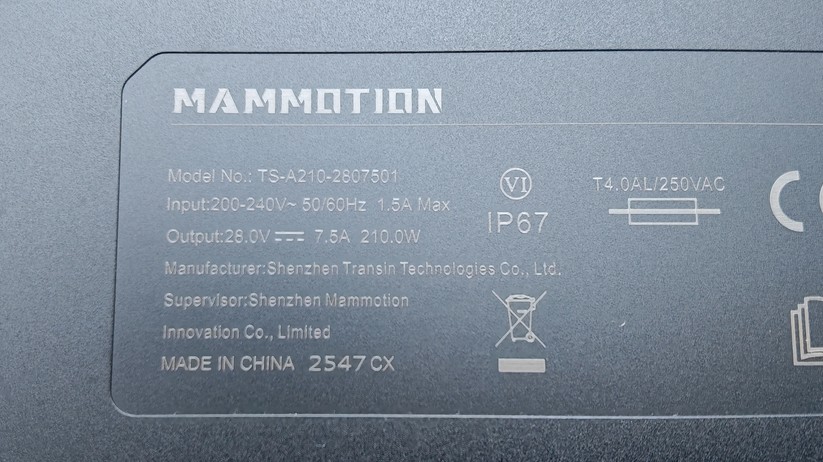 Mammotion Luba 3 AWD 3000: LiDAR, RTK und KI-Kameras, 40 cm Schnittbreite und 12-Ah-Akku