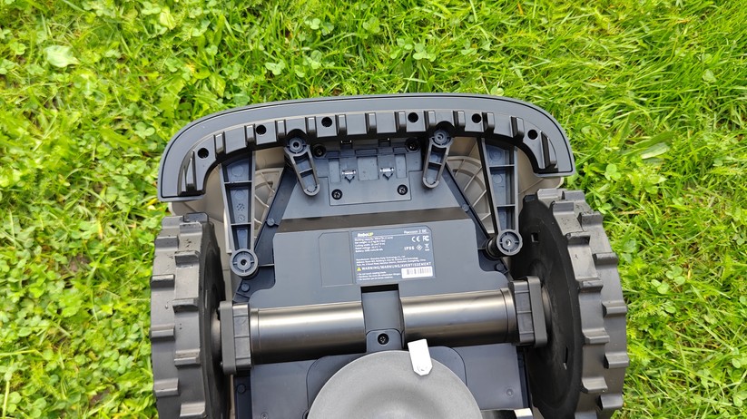 Roboup Raccoon 2 SE: Günstiger Mähroboter ohne Begrenzungskabel für Gärten mit festen Grenzen