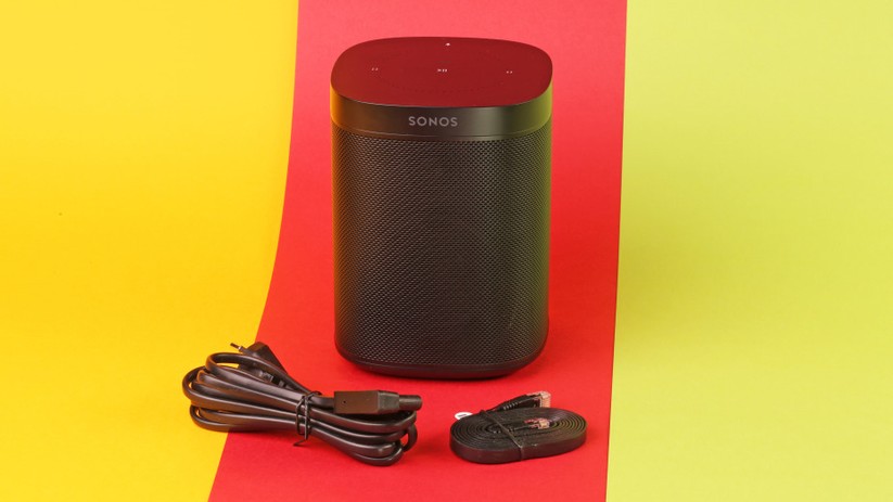 Der Sonos One sieht gut aus und hat einen sehr guten Klang.