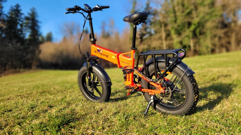  Faltbares E-Fatbike mit Doppelfederung und ergonomischer Sitzposition