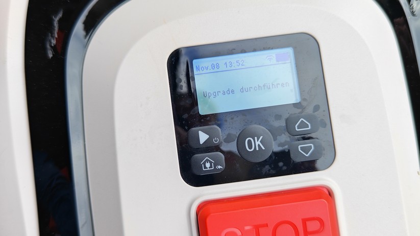 Roboup Raccoon 2 SE: Günstiger Mähroboter ohne Begrenzungskabel für Gärten mit festen Grenzen