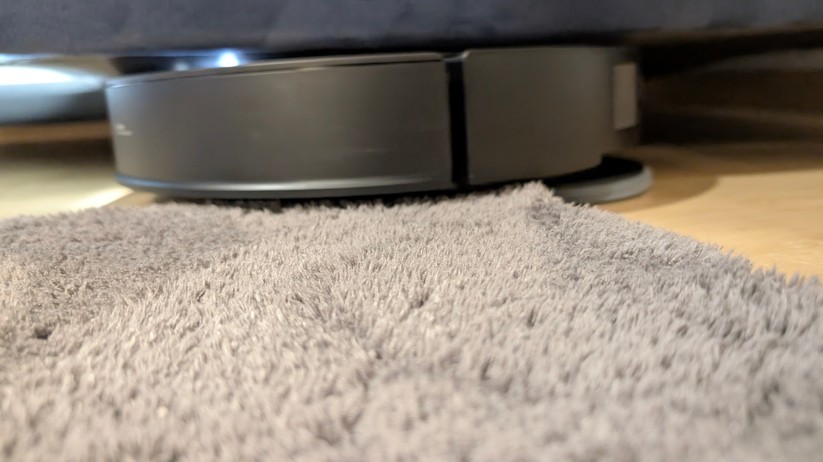 Roborock Saros Z70 – Reinigung