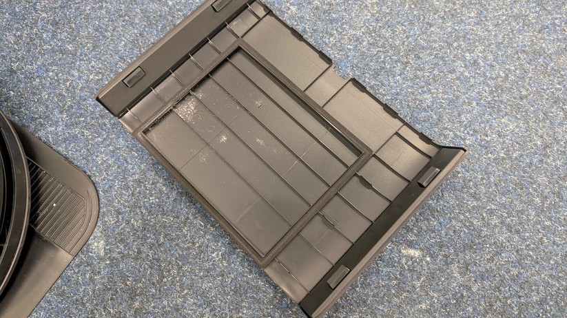 Ecovacs X9 Pro Omni – Bilderstrecke