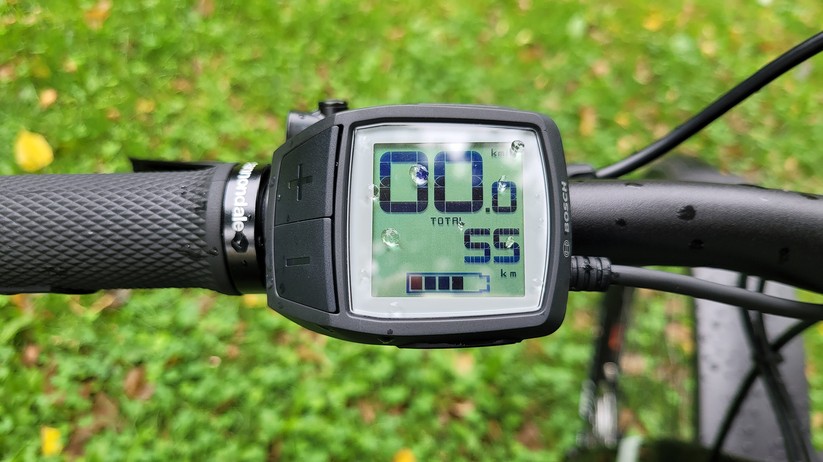  Urban E-Bike mit 85 Nm starken Mittelmotor Bosch Performance Line CX mit Drehmomentsensor und 625-Wh-Akku