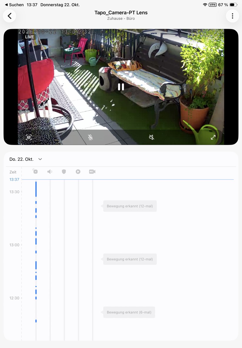 Die Tapo-App ist auch für Tablets optimiert. Sie reagiert zügig und stellt den Kamerastream nahezu verzögerungsfrei dar.