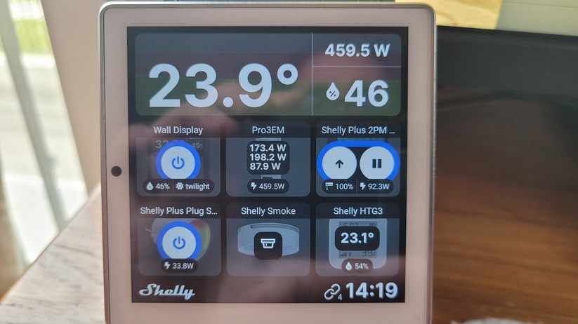 Mit dem Shelly Wall Display können Anwender ihre Shelly-Geräte steuern.