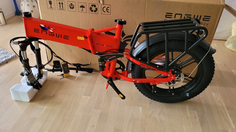  Faltbares E-Fatbike mit Doppelfederung und ergonomischer Sitzposition