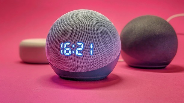 Amazon Echo Dot 4 mit Uhr 2020