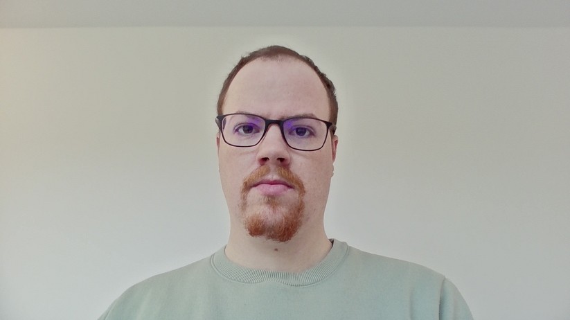 Asus Expert Book PM1 – Bilderstrecke