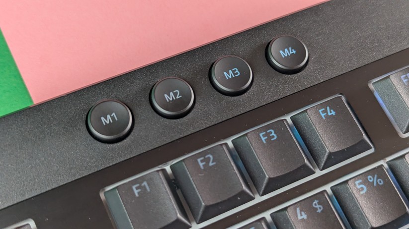 Razer Blackwidow V4 Low-Profile Hyperspeed - Bilder 