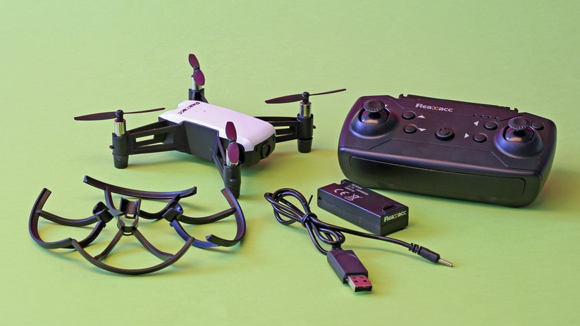 Der Lieferumfang des R20 ist ausreichend.