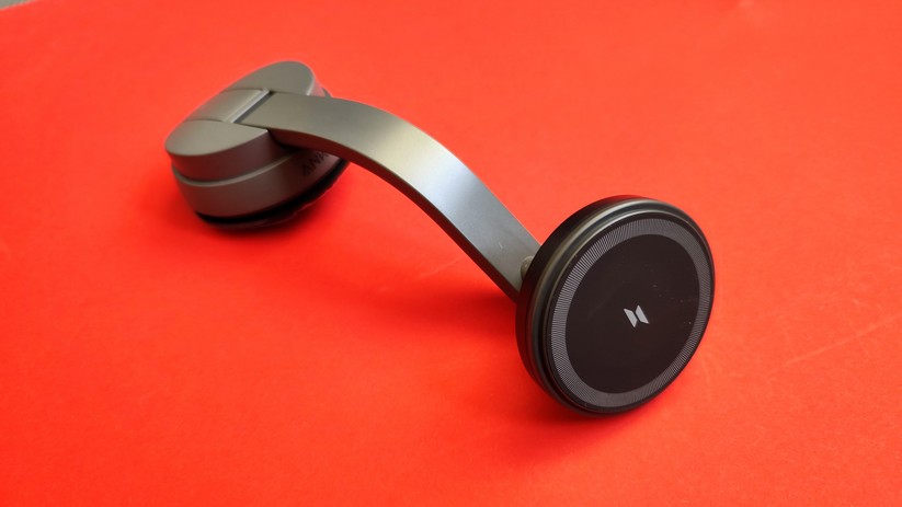 Handyhalterung mit Qi: Anker 613