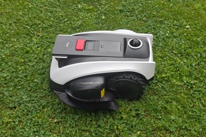 Ecovacs Goat O1200 LiDAR Pro im Test: Mähen & Kanten trimmen für unter 1000 Euro