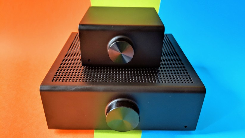 Der Echo Link ist eine ganze Ecke kleiner als der Echo Link Amp.
