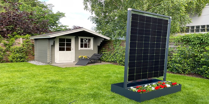 Solarblumenkübel mit Sichtschutz