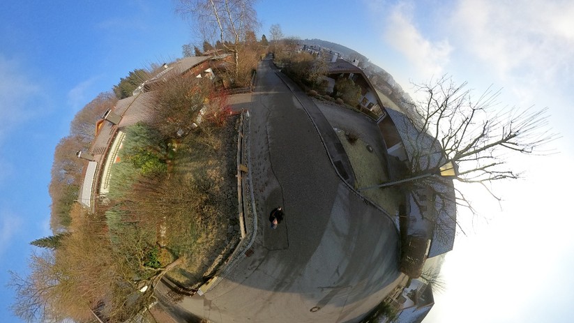Dieses Foto entstand mit einem 3-Meter-Stick und einer 360-Grad-Kamera.