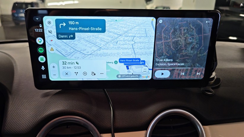 Carpodgo T4 Plus: Halterung zum Ankleben