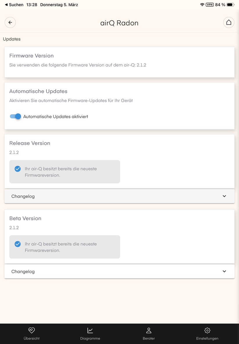 Die Air-Q-App überzeugt nicht nur mit einer übersichtlichen Darstellung der gemessenen Sensorwerte, sondern auch mit detaillierten Erläuterungen. 