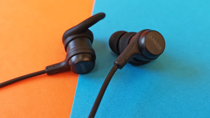 Die Verarbeitung und das Design sind gut.