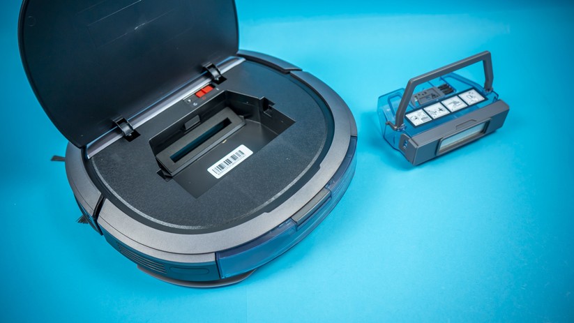 Einfache Entnahme des Schmutzbehälters