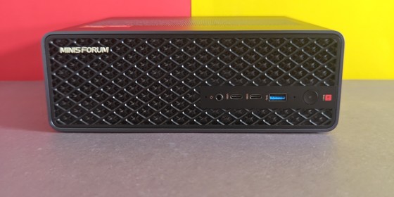 Minisforum MS-S1 Max