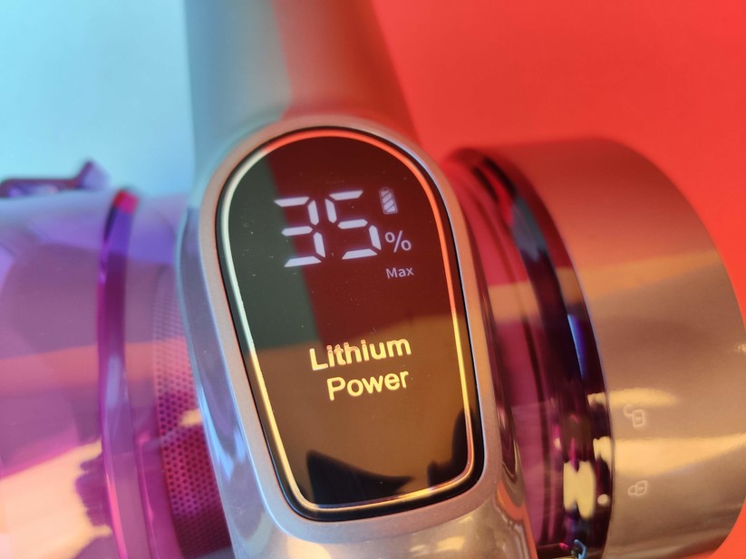 Die Ladestandsanzeige in Prozent.