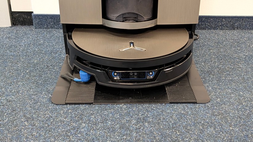 Ecovacs X12S Omnicyclone – Bilderstrecke