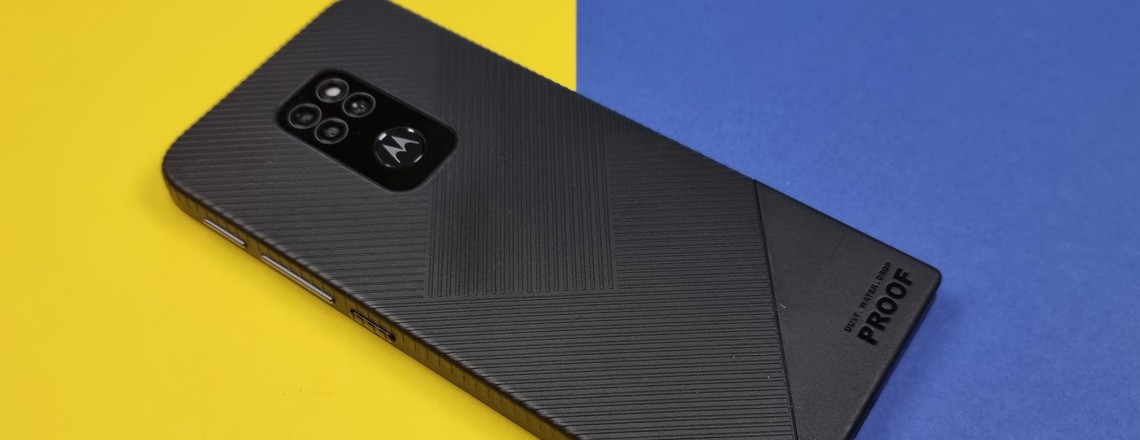 Motorola Defy