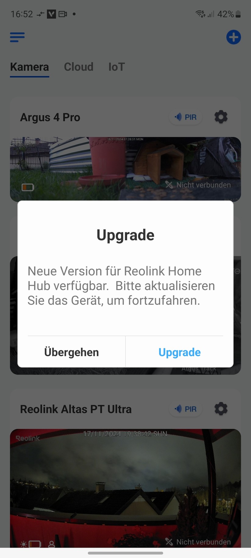 Der Reolink Home Hub stellt einen zentralen Speicher für Videoaufnahmen für Reolink-Kameras bereit. Seine beiden microSD-Card-Slots bieten Unterstützung für 512 GB große Speicherkarten. Außerdem ermöglicht der Home Hub die Integration von daran angeschlossenen Überwachungskameras in kompatible Smart-Home-Systeme wie Home Assistant.