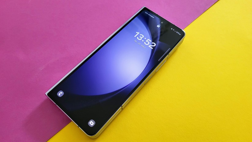 Samsung Galaxy Z Fold 5