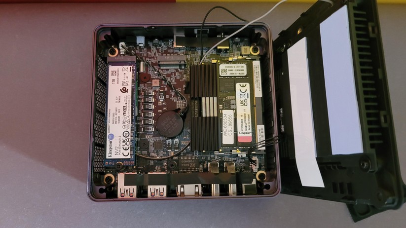 Die CSL Venom Box bietet einen zweiten M.2-Slot zum Einbau einer weiteren SSD. Damit erlaubt der Mini-PC einen Ausbau des Speicherplatzes auf bis zu 8 TB.