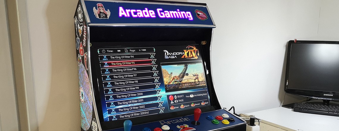 Arcade-Automaten im Retro-Look 